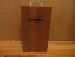 CantinaTollo Wooden Box – $10