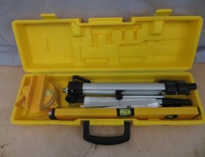 Powerfist 16″ Laser Level Kit – $30