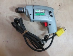 Skil Reversing Drill – $20